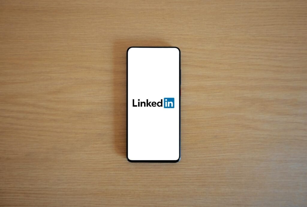 Como construir um linkedin que atrai recrutadores — como construir um linkedin que atrai recrutadores | skilllabbrasil.com.br
