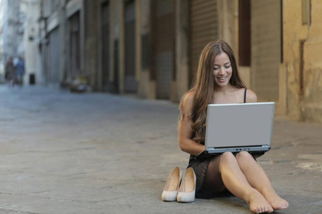 Freelancer de Sucesso em 2025: Guia Definitivo para Ganhar Bem e Conquistar a Liberdade Financeira — como trabalhar como free