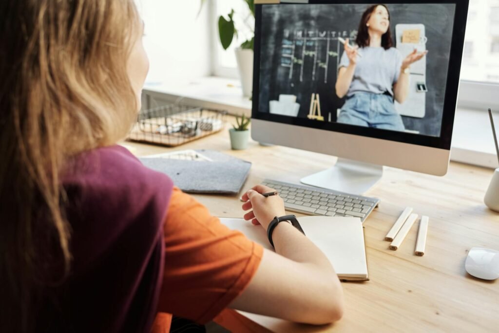 Desbloqueie Seu Potencial: Os Melhores Cursos Gratuitos Online com Certificado Reconhecido para Sua Carreira — melhores curso