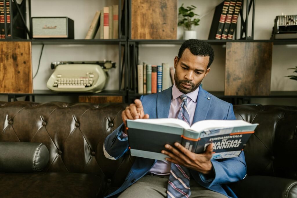 Os Melhores Livros para Aprender Sobre Investimentos: Guia Essencial para Dominar o Mercado Financeiro — melhores livros para